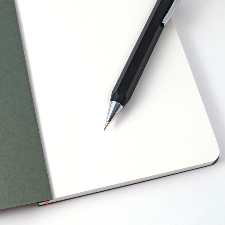 Buchblock AUBERGINE A4 - 2